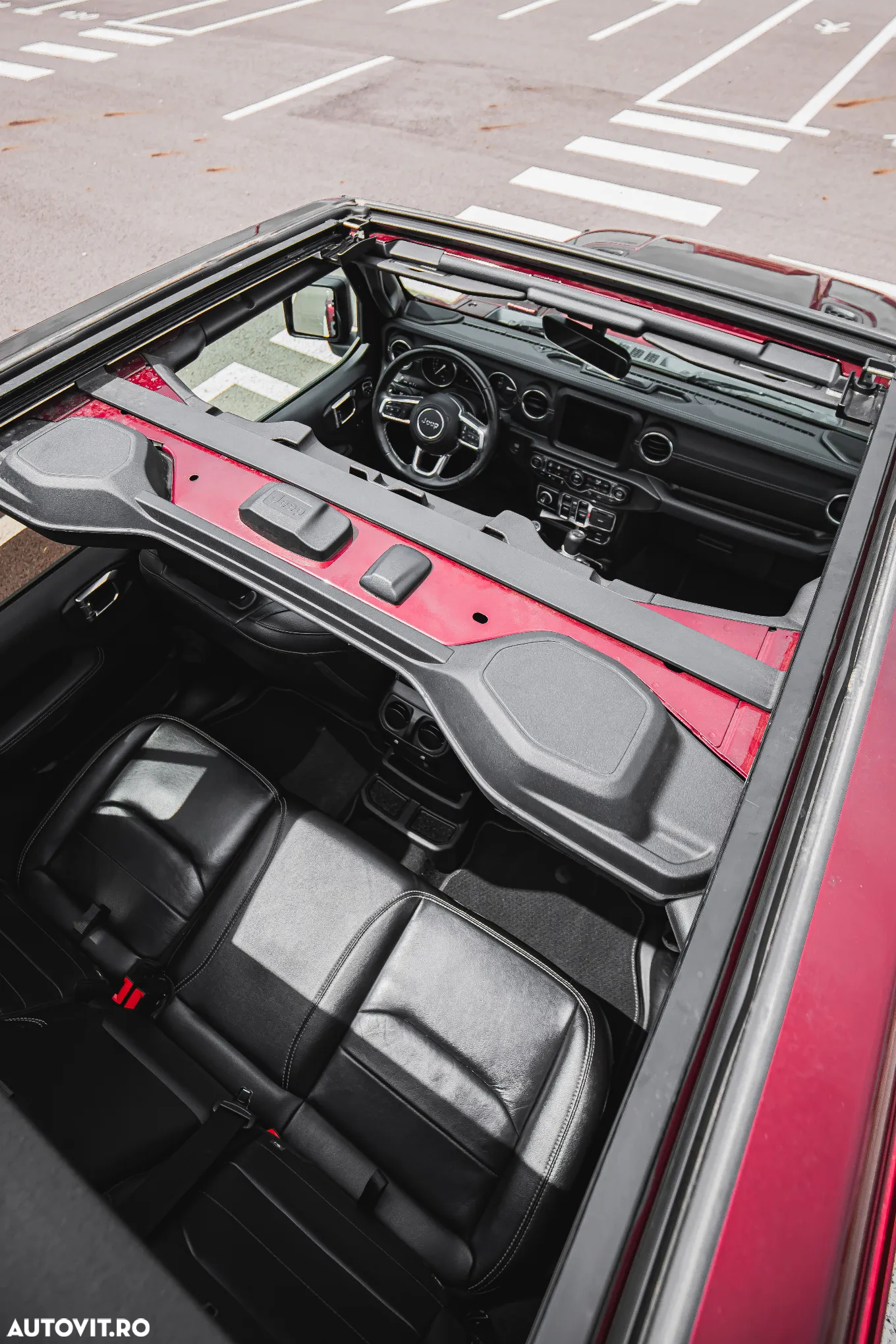 Jeep Wrangler 2.0 4xe AT8 PHEV Sahara - 12