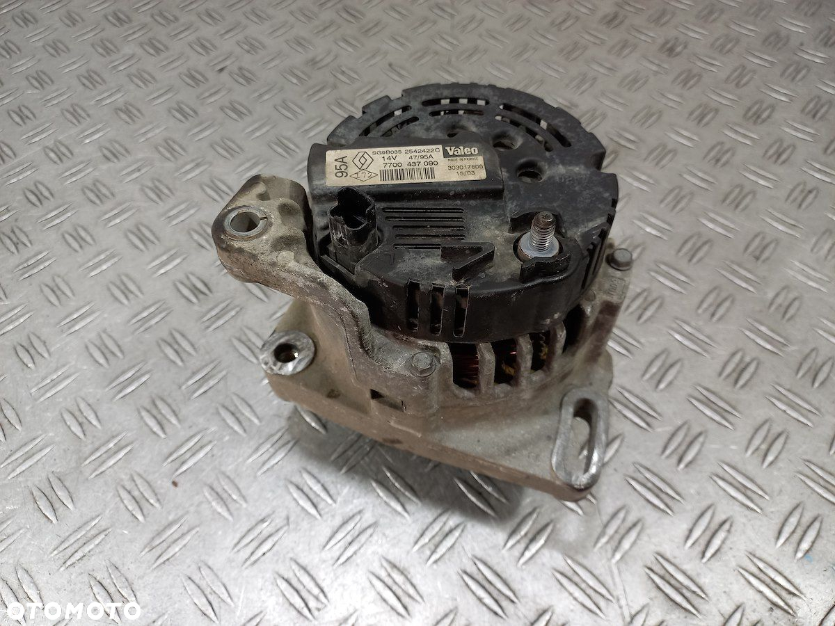 ALTERNATOR RENAULT CLIO II LIFT 2542422C SG9B035 1.2 16v - 7