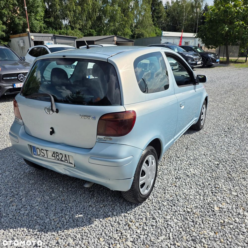 Toyota Yaris - 3