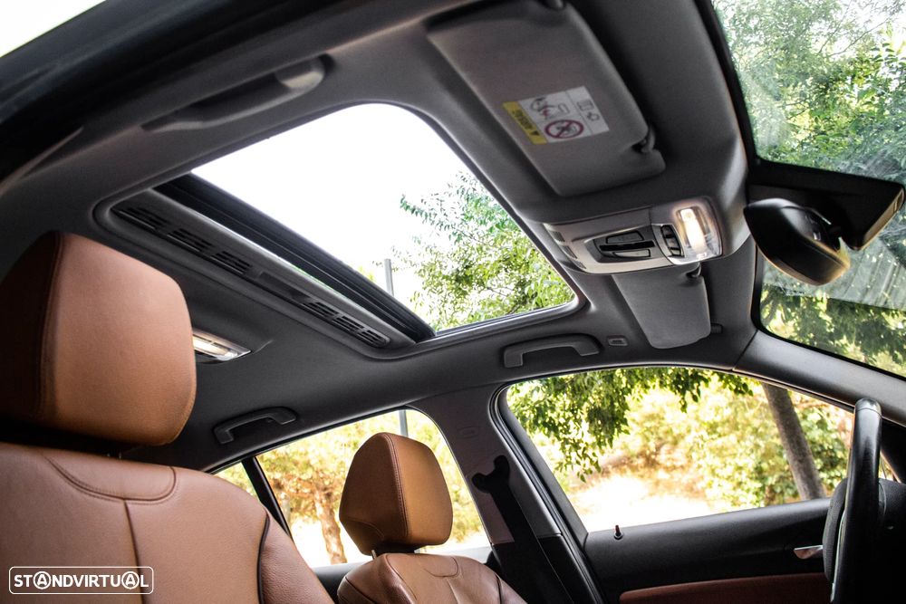 BMW 118 d Aut. Luxury Line - 38