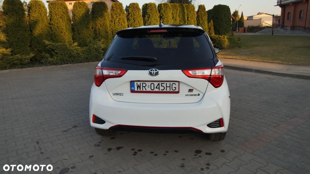 Toyota Yaris - 4