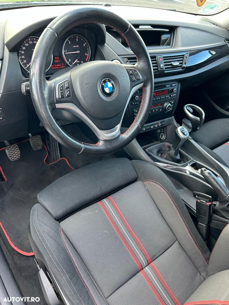 BMW X1 xDrive20d - 10