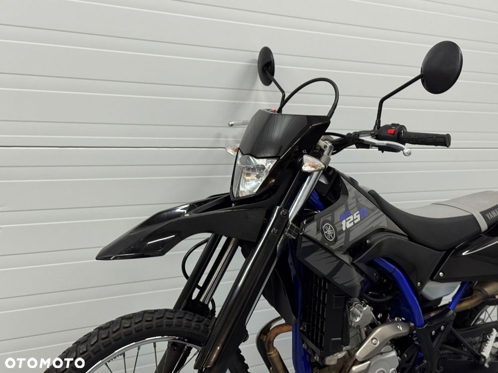 Yamaha WR - 16