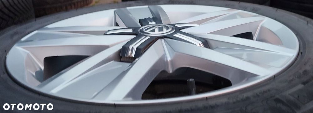 Felgi Aluminiowe Oryg. Vw T5 T6 Multivan 17 Cali 5x120 7Jx17 Et55 Ø65,1mm - 6