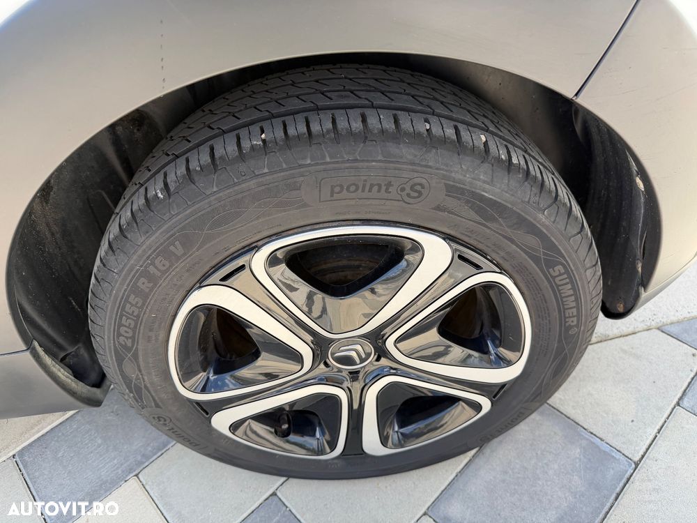 Citroën C3 1.6 HDI BVM6 Exclusive - 19