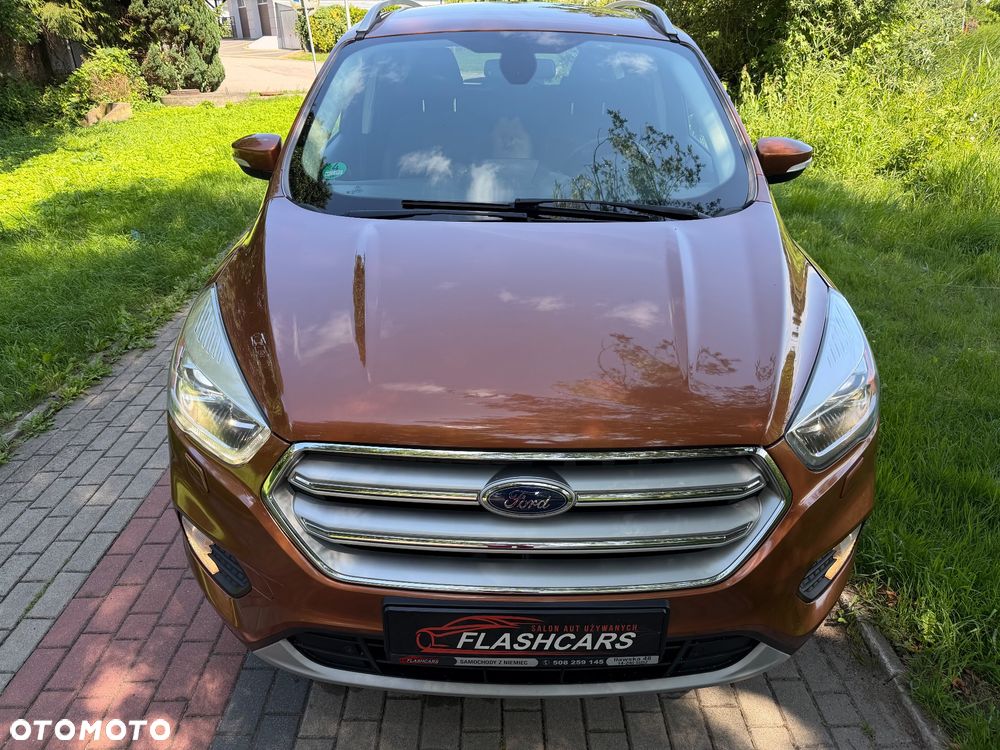 Ford Kuga 2.0 TDCi 2x4 Titanium - 33