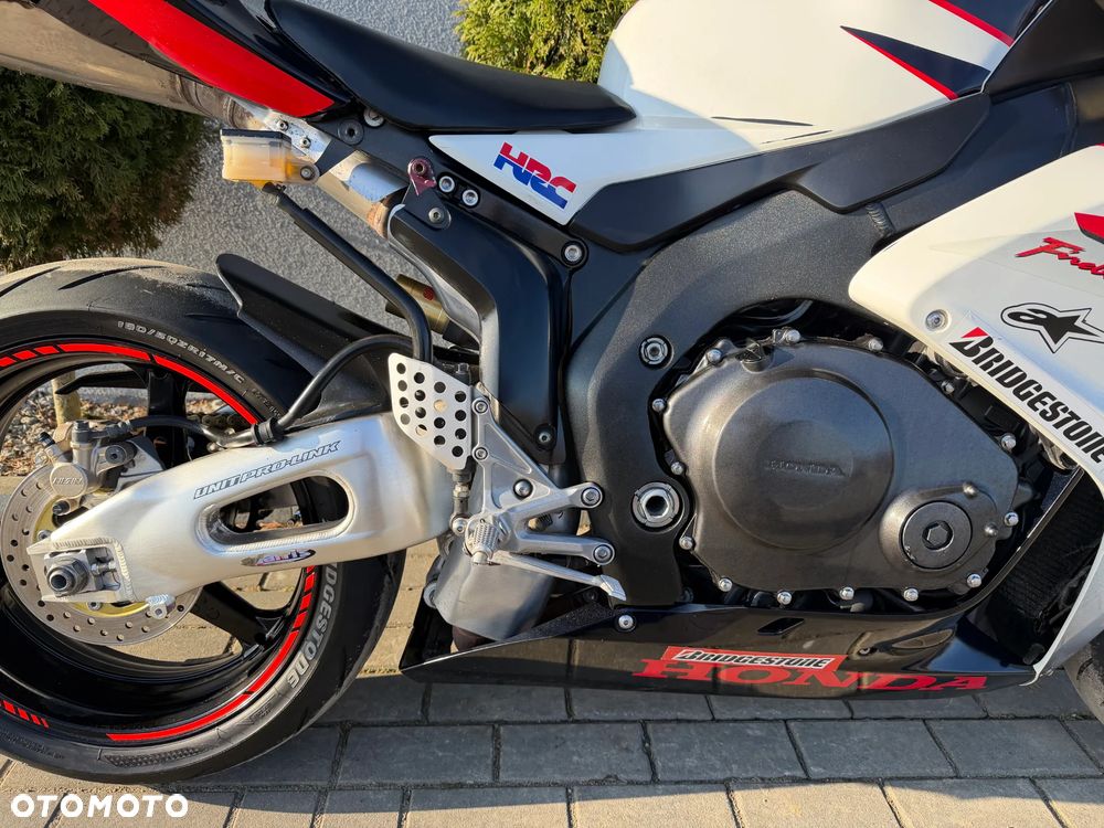 Honda CBR - 19