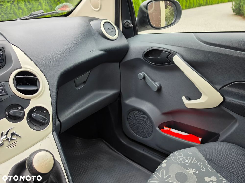 Ford KA - 25