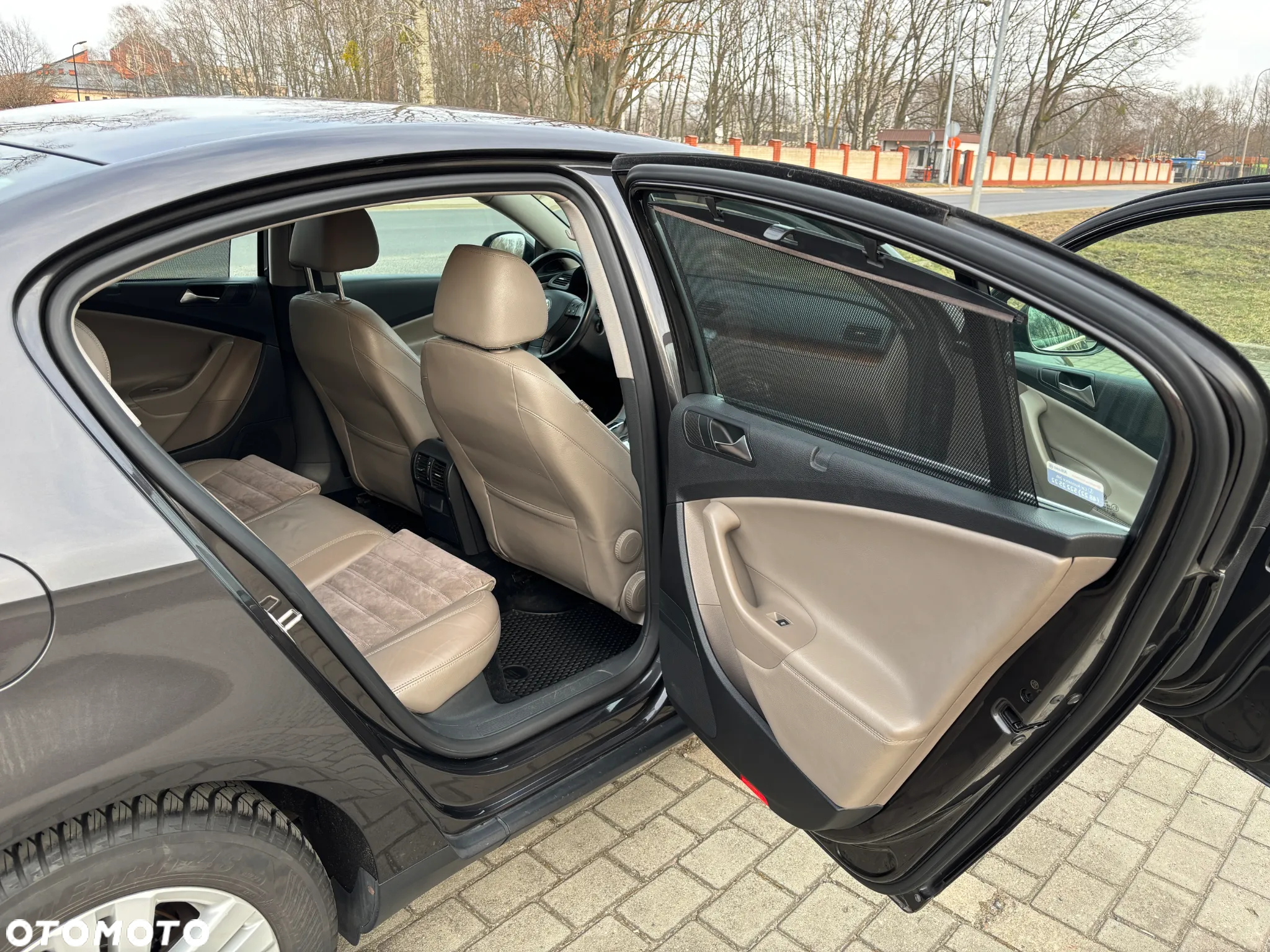 Volkswagen Passat 2.0 TDI DPF Highline DSG - 26