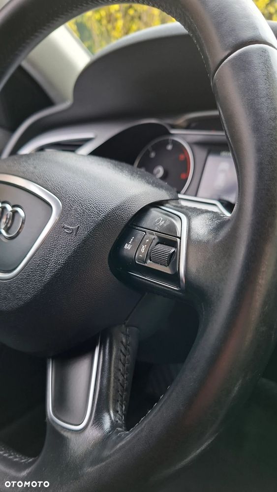 Audi A4 Avant 2.0 TDI S tronic sport - 27