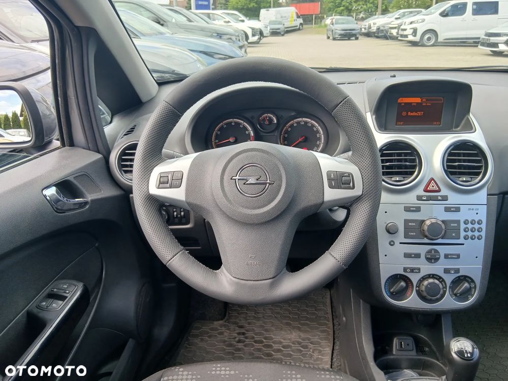 Opel Corsa 1.2 16V Enjoy - 12