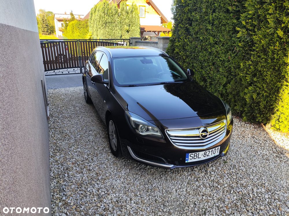 Opel Insignia - 1
