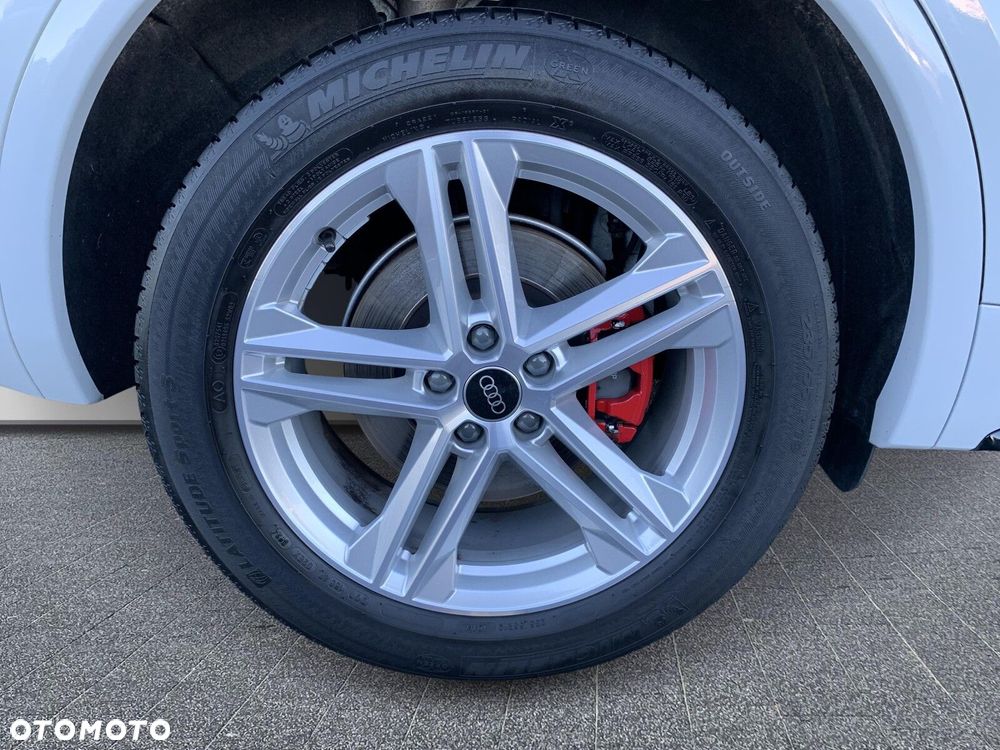 Audi Q5 Sportback - 11