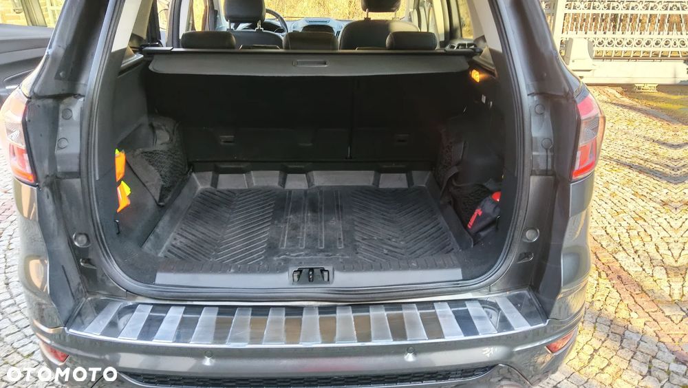 Ford Kuga 2.0 TDCi 4x4 Vignale - 14