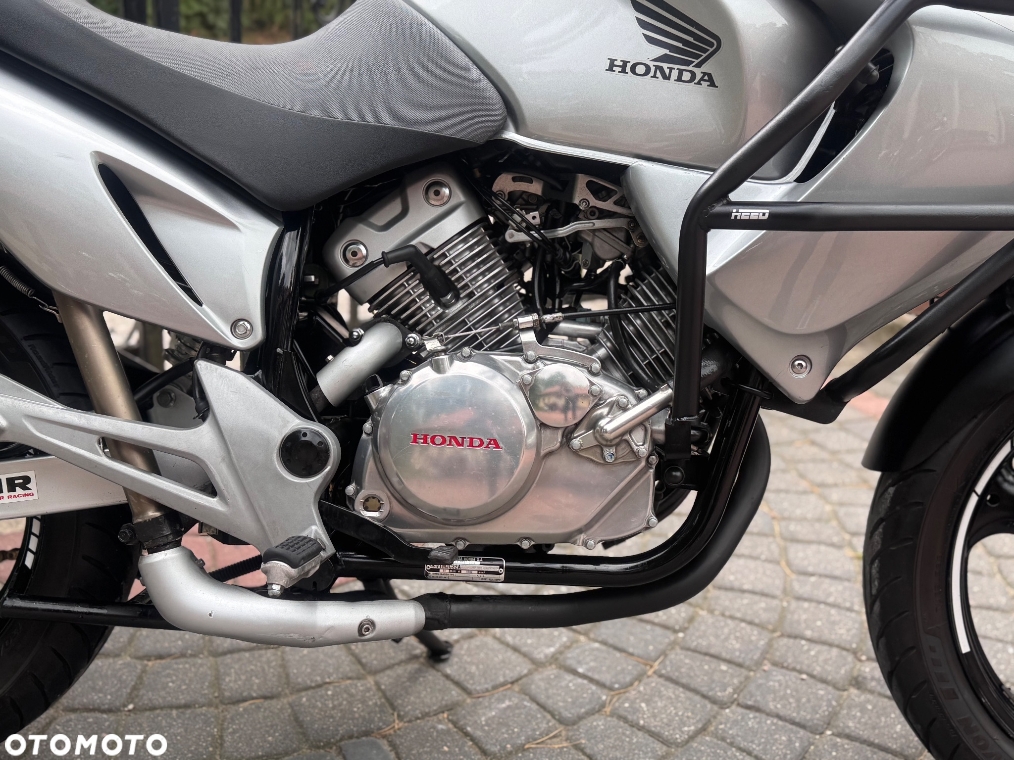 Honda XL - 13