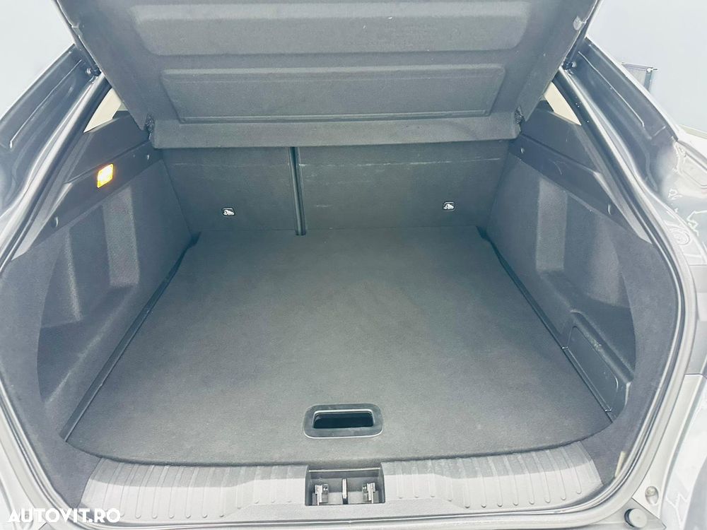Renault Arkana E-TECH 145 INTENS - 17