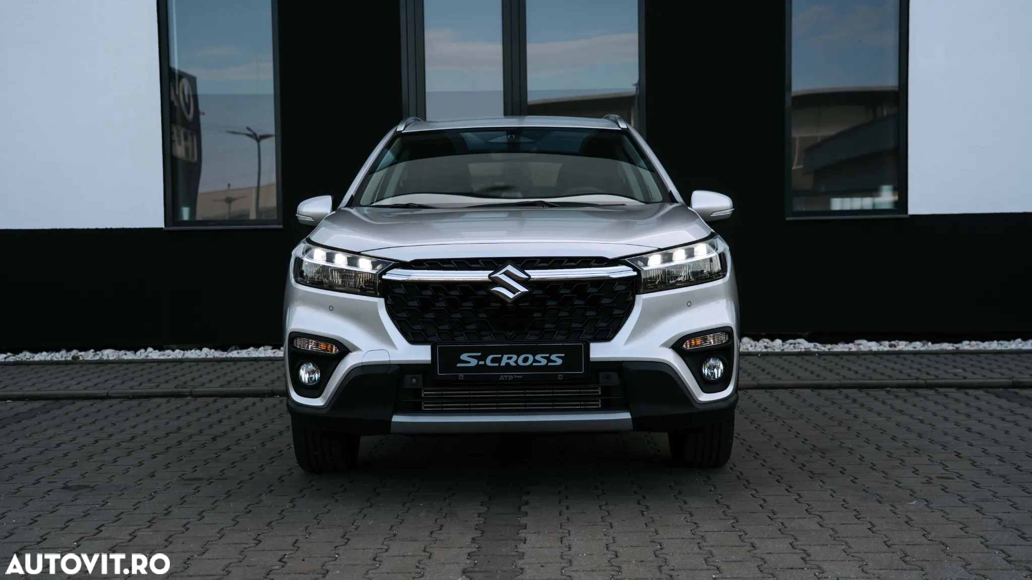 Suzuki SX4 S-Cross 1.4 Boosterjet MHEV Spirit - 2