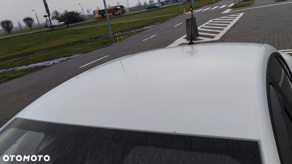 Renault Fluence 1.6 16V Limited - 9