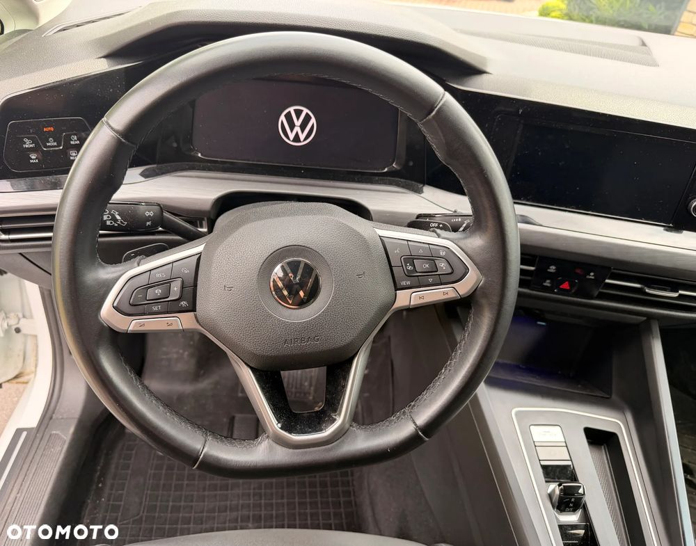 Volkswagen Golf 1.5 eTSI EVO Style DSG - 8