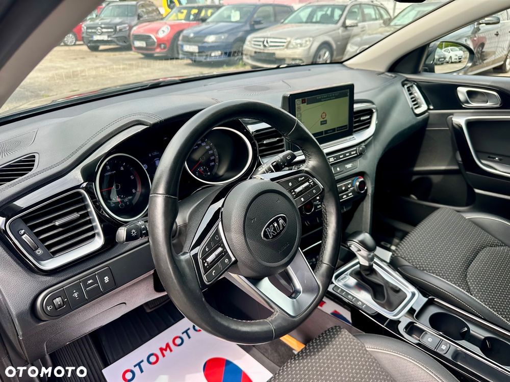 Kia Ceed 1.6 CRDi SCR L Business Line Plus DCT - 14