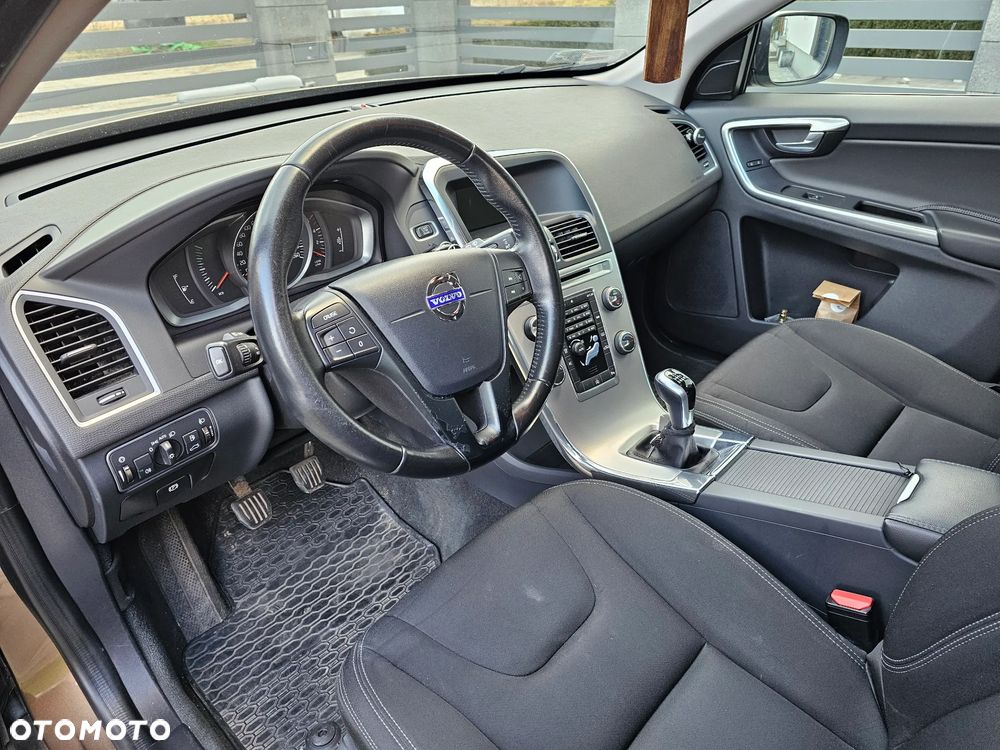 Volvo XC 60 D3 Inscription - 12