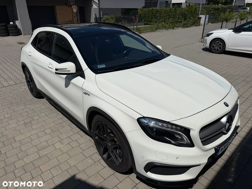 Mercedes-Benz GLA AMG 45 4-Matic - 20