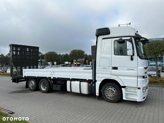 Mercedes-Benz 2544 - 5