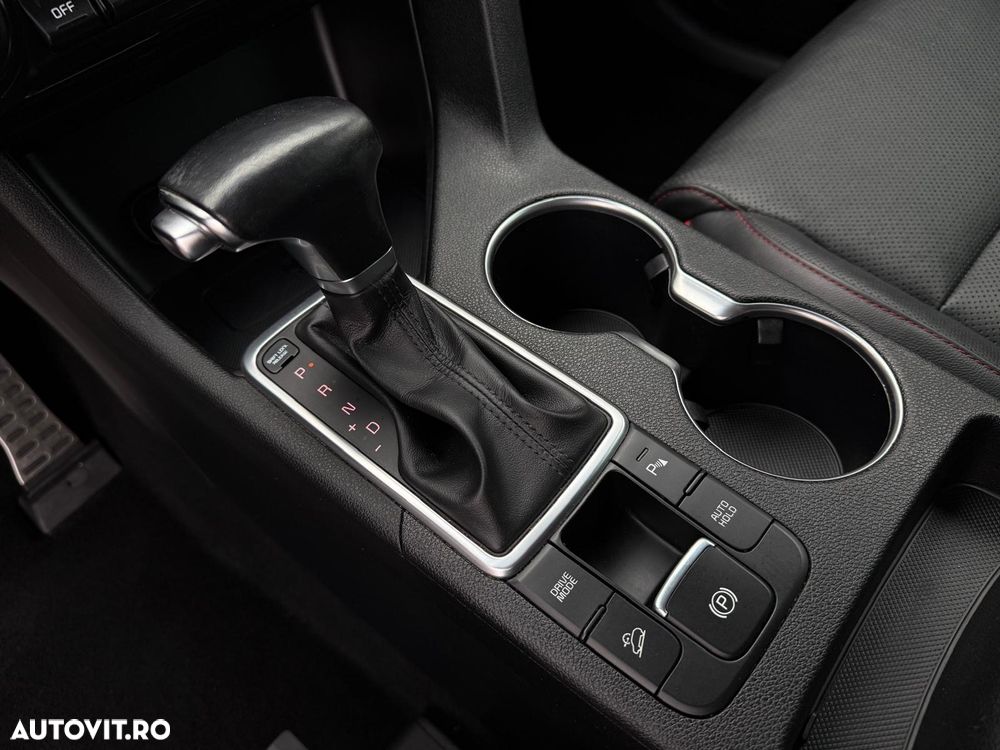 Kia Sportage 1.6 CRDI AWD DCT GT LINE - 23