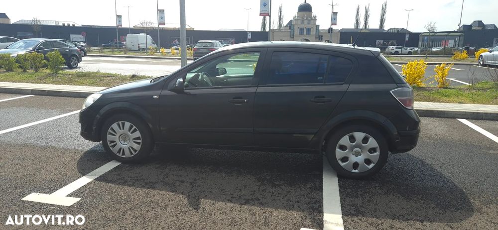Opel Astra 1.6 Essentia - 6