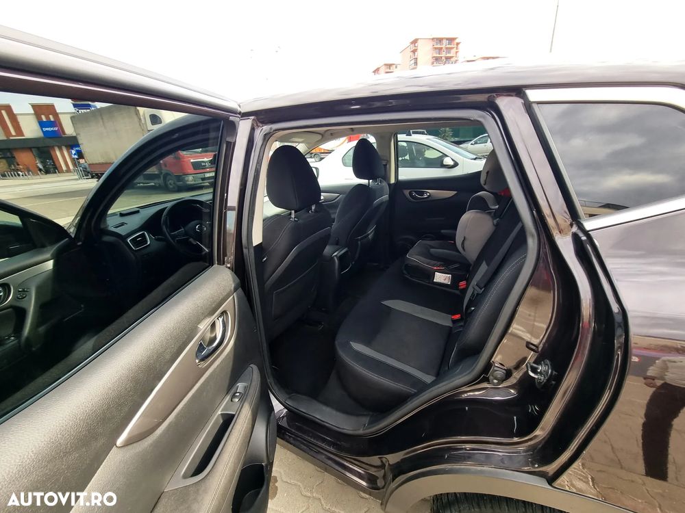 Nissan Qashqai 1.2 DIG-T Start/Stop X-TRONIC N-Connecta - 3