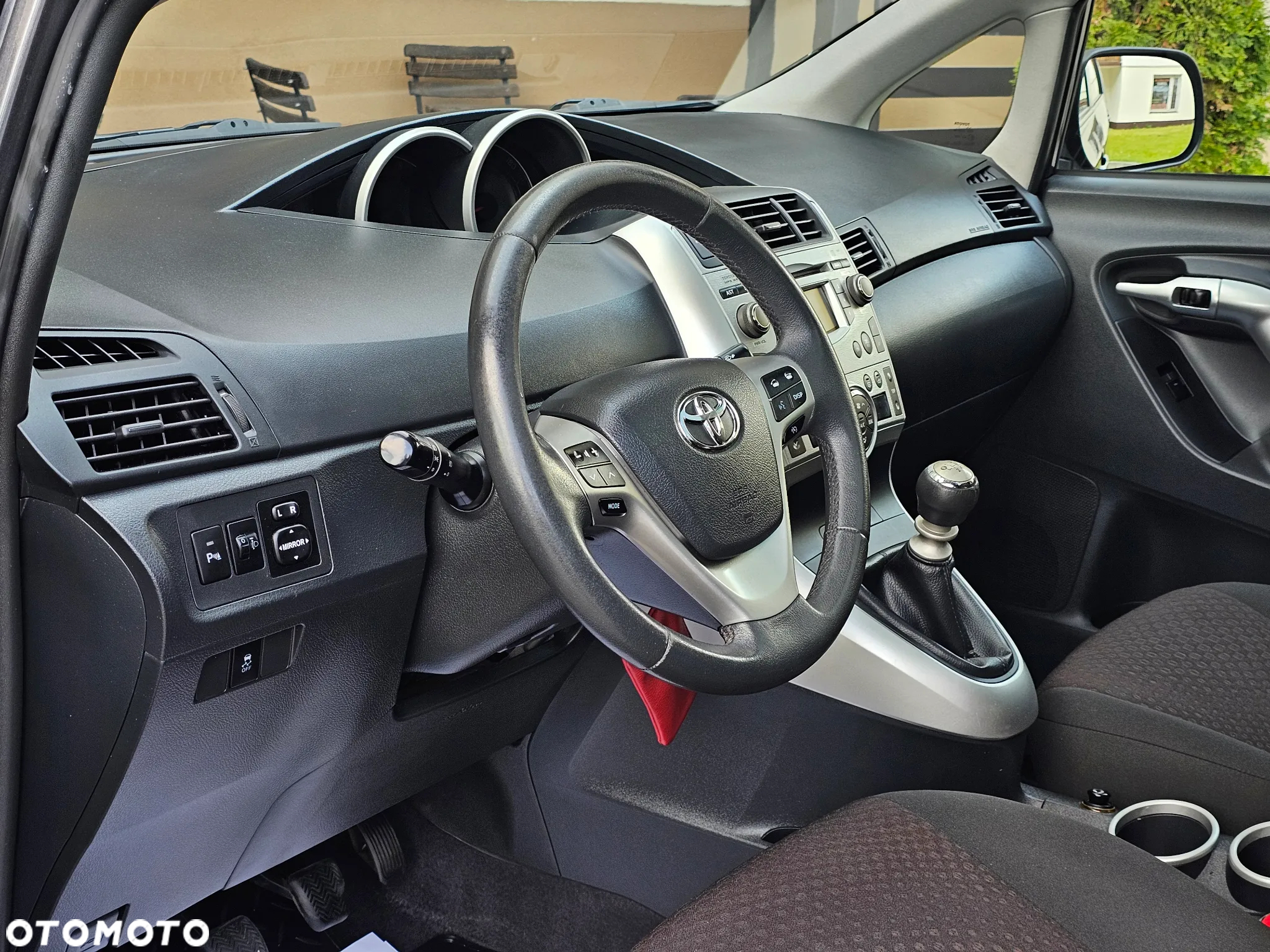 Toyota Verso 1.8 5-Sitzer Comfort - 8