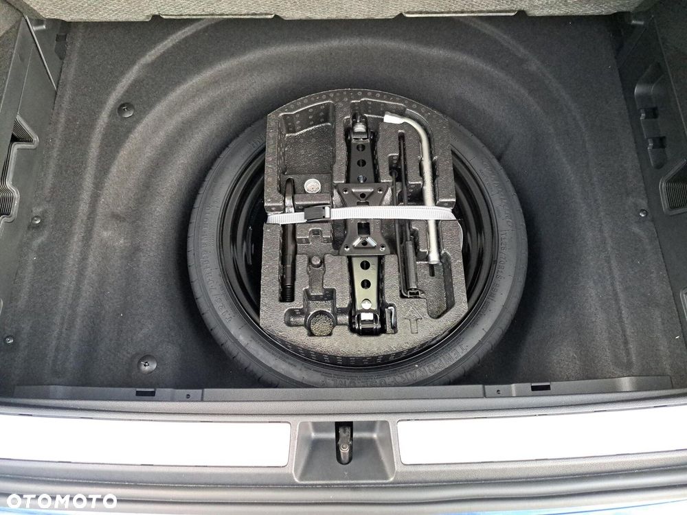 Volkswagen Passat - 10