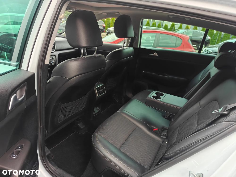 Kia Sportage 1.6 T-GDI Business Line 2WD - 7