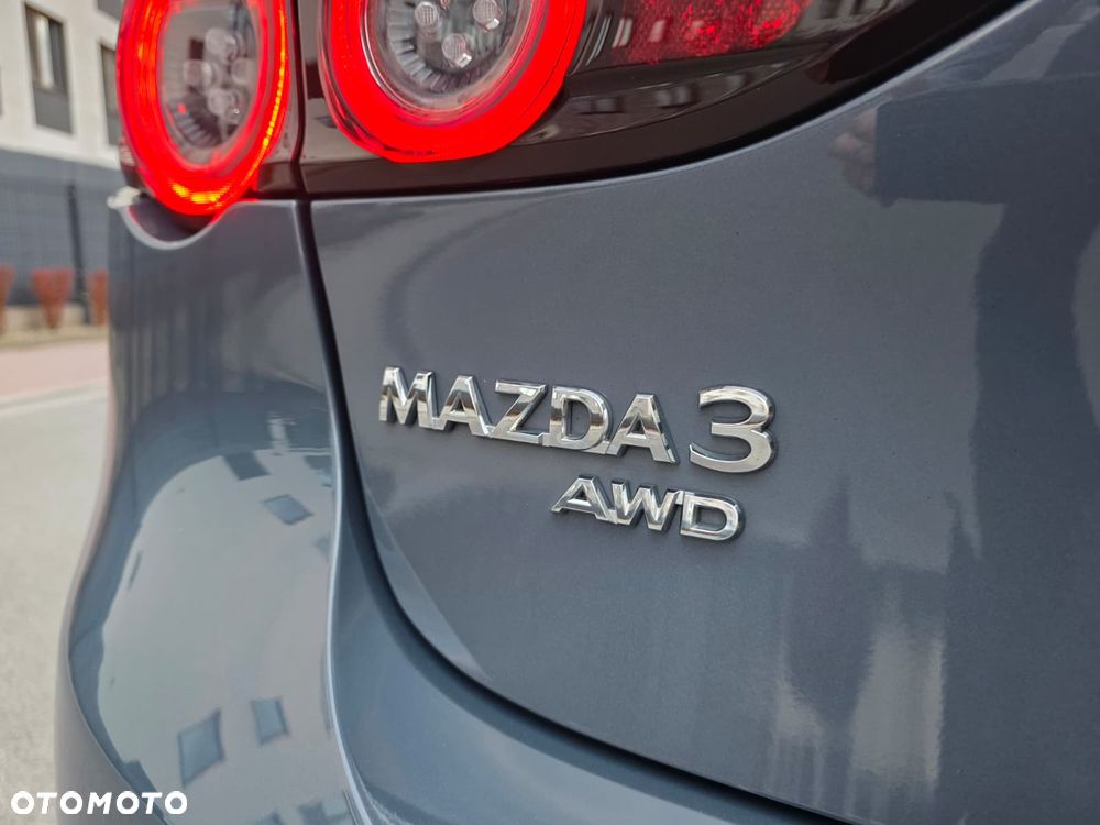 Mazda 3 2.0 mHEV Hikari - 23