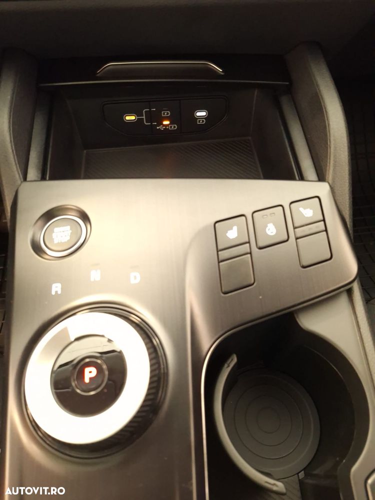 Kia Sportage PE 1.6 T-GDI HEV 6AT 4x2 Urban - 10