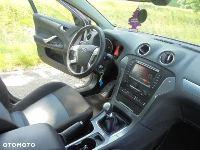 Ford Mondeo 1.6 TDCi Ambiente Plus - 8