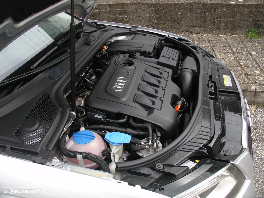 Audi A3 Sportback 2.0 TDi Attraction - 23