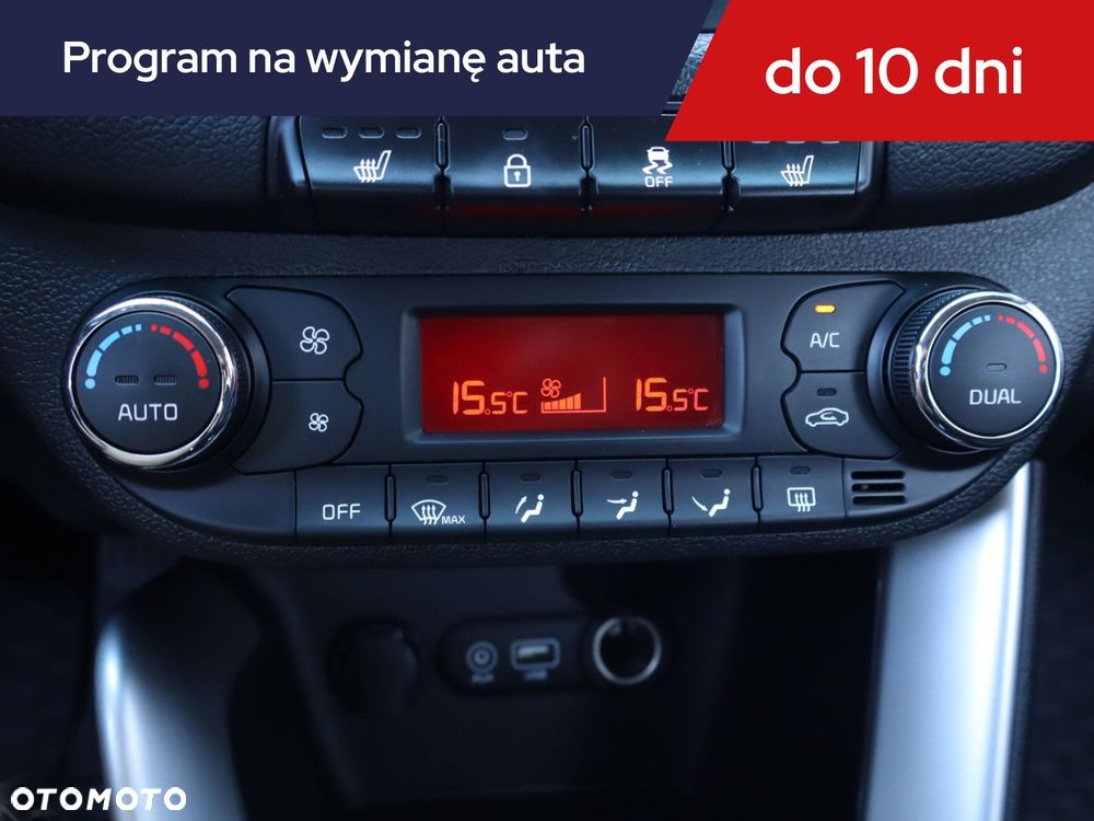 Kia Ceed - 14