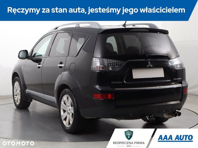 Mitsubishi Outlander - 5