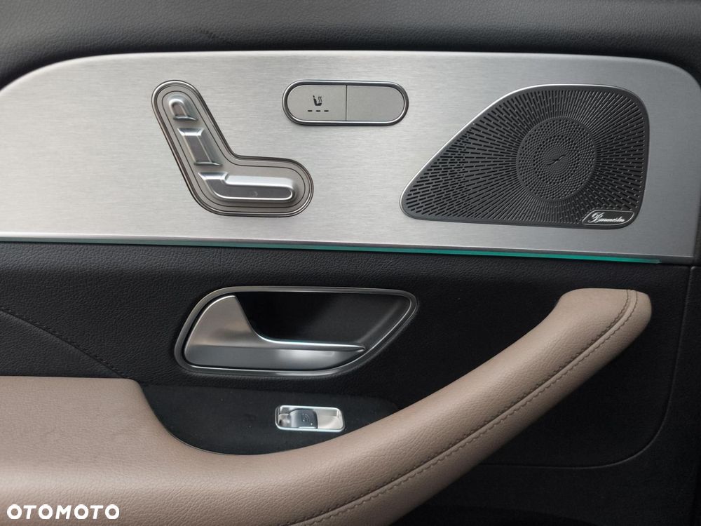 Mercedes-Benz GLE - 23