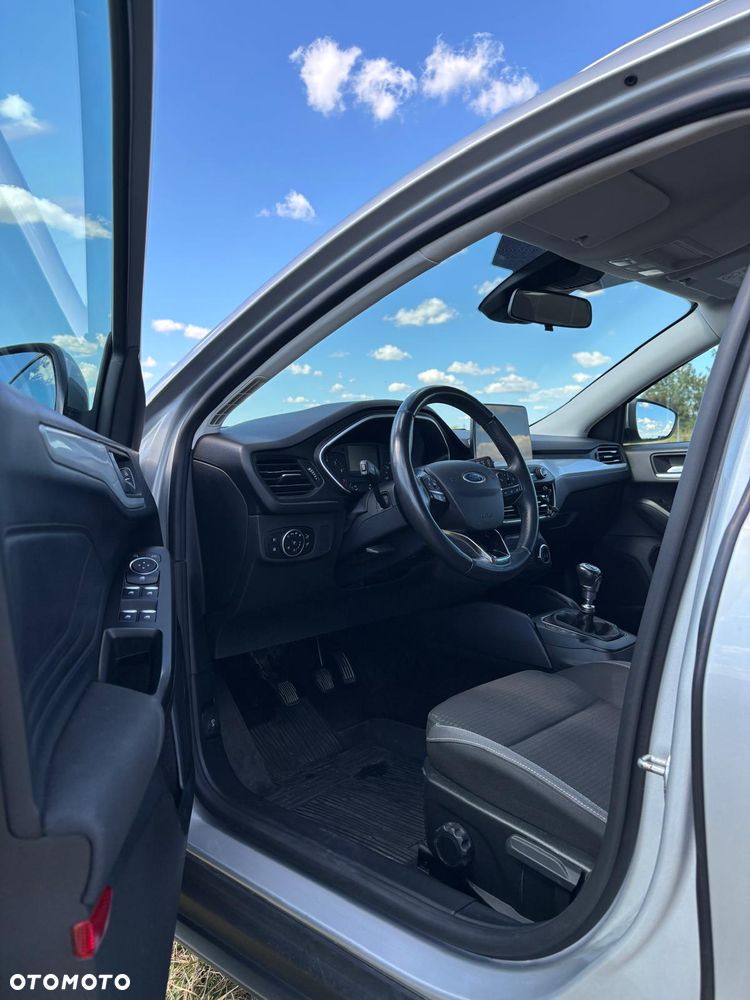 Ford Focus 1.0 EcoBoost Connected - 14