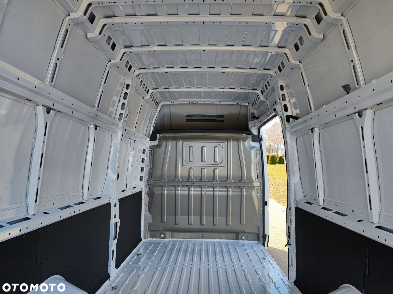 Opel movano Movano Furgon L4H3 2.2 Diesel 180KM MT6 Euro 6E DMC 3.5t Heavy 17m3 - 25