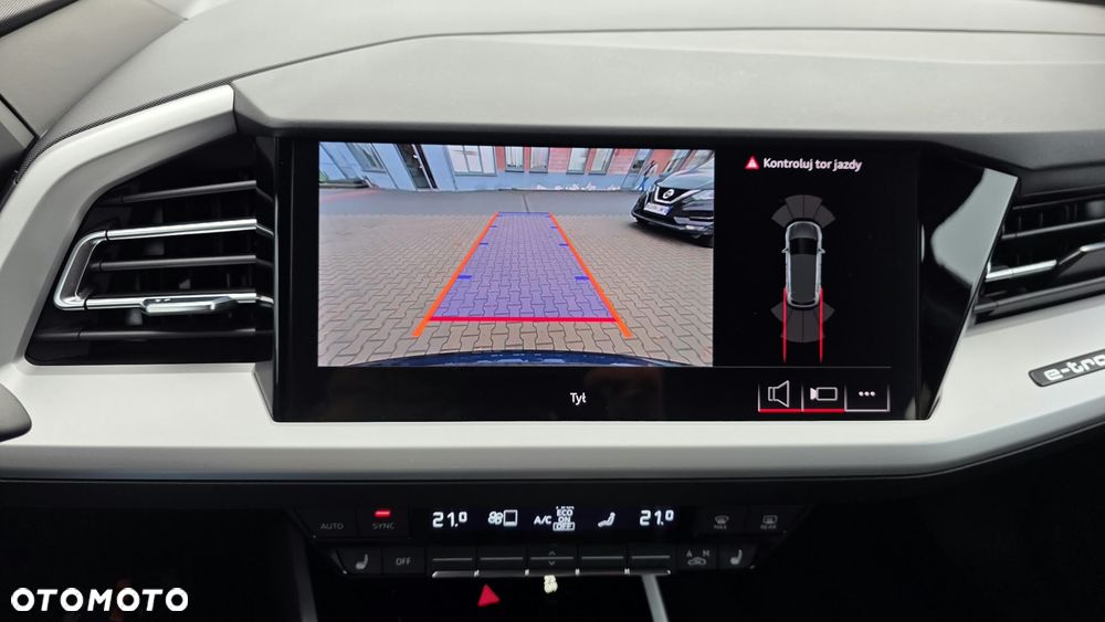 Audi Q4 e-tron - 14