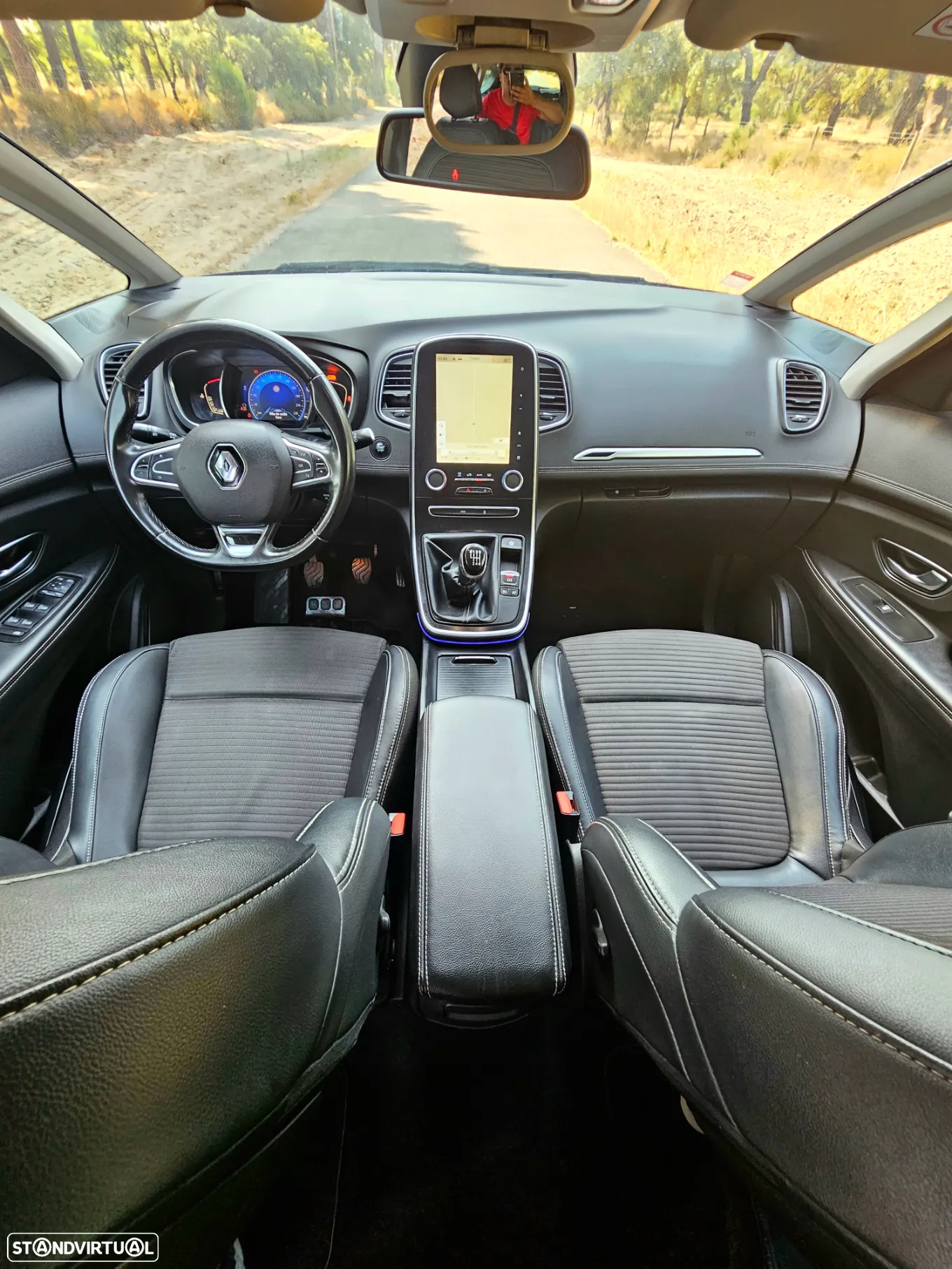 Renault Grand Scénic dCi 110 LIMITED - 9