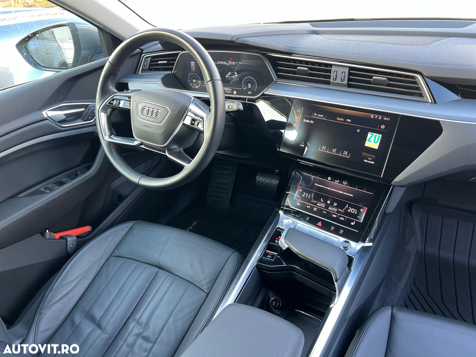 Audi e-tron - 24