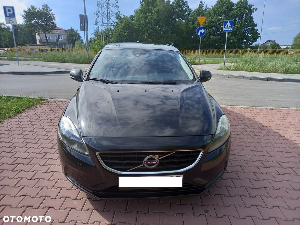 Volvo V40 D2 - 2