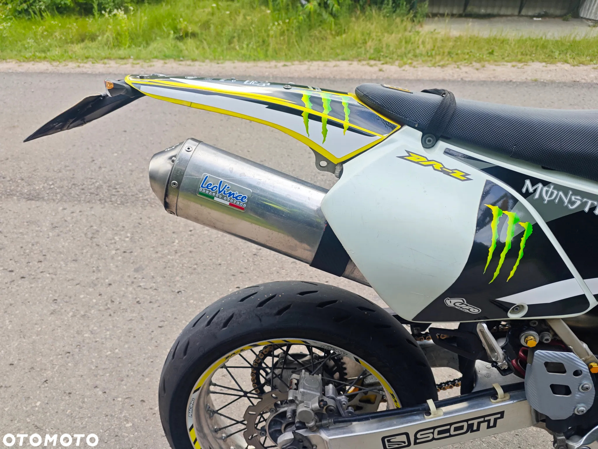 Suzuki DR-Z