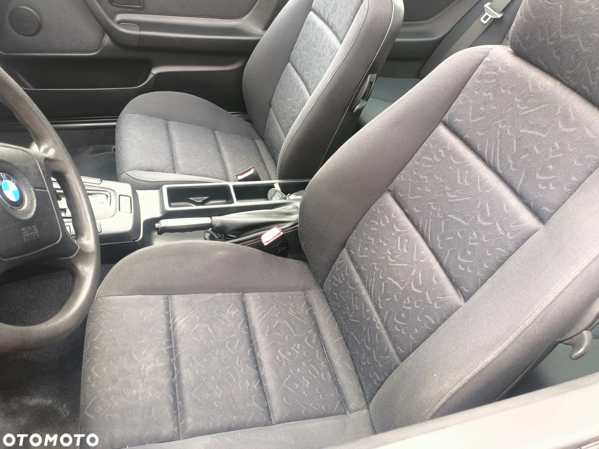 BMW Seria 3 316i - 15