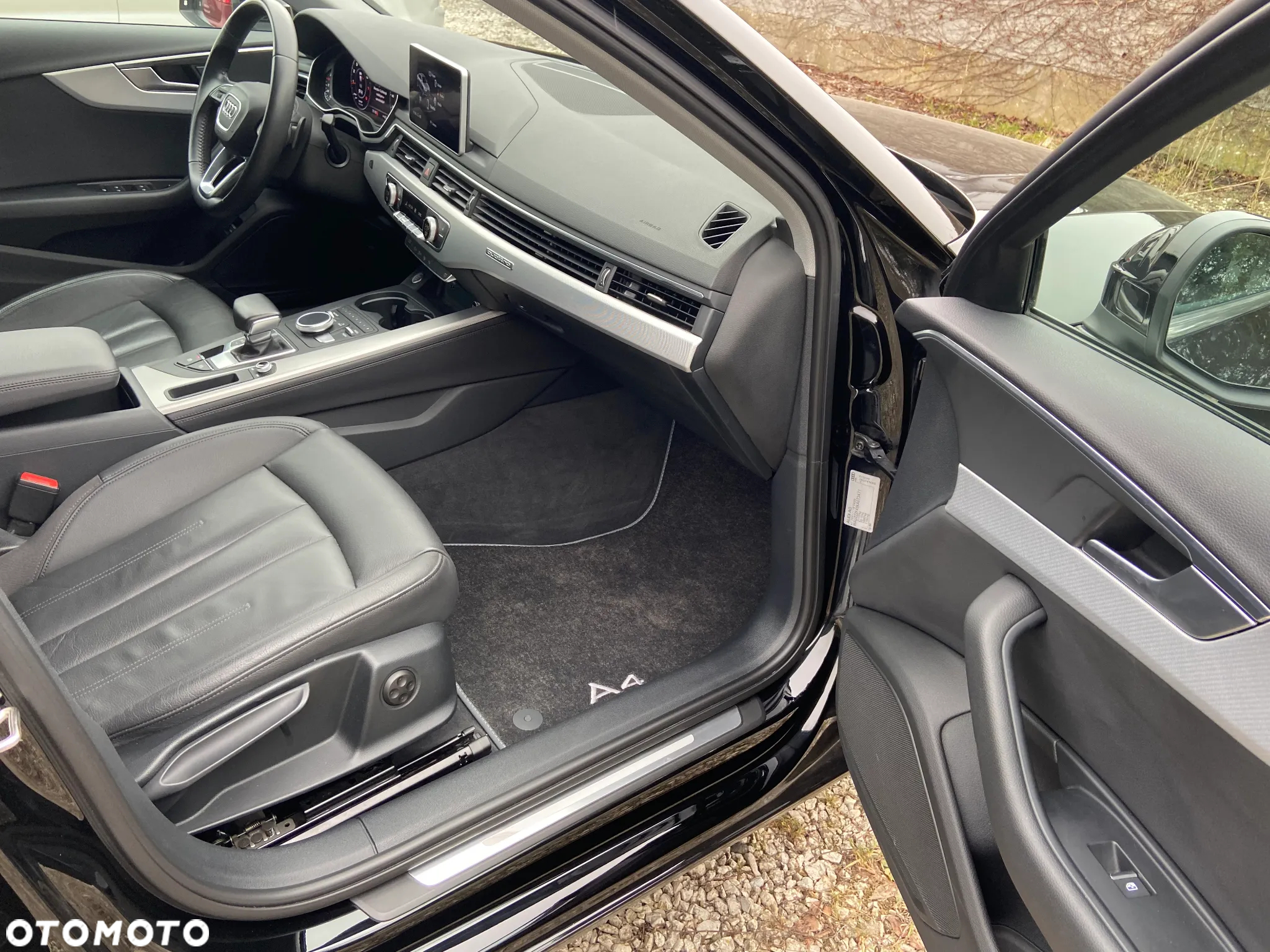 Audi A4 ver-45-tfsi-quattro-s-tronic-advanced - 28