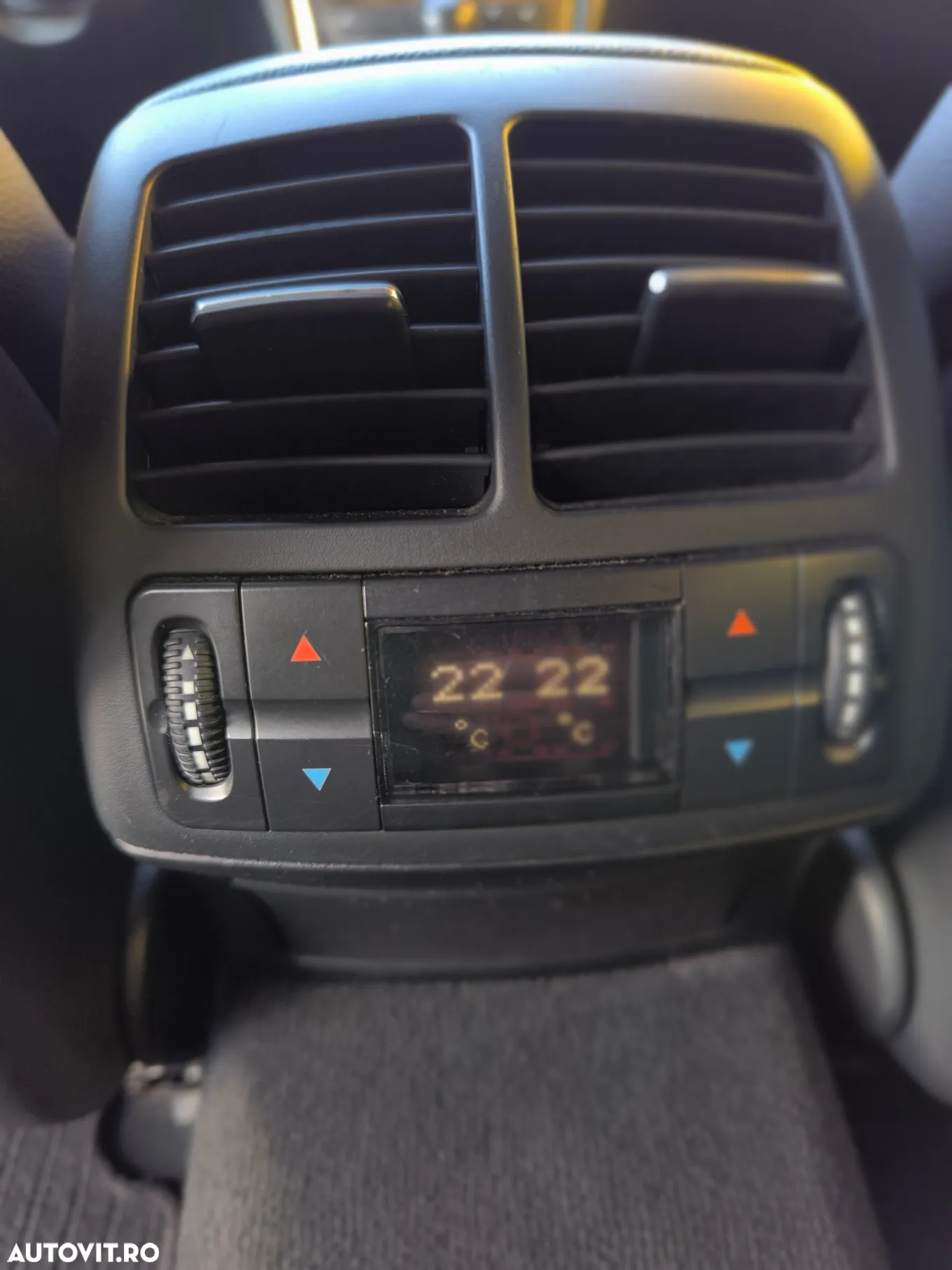 Mercedes-Benz E 220 T CDI Automatik Avantgarde DPF - 16